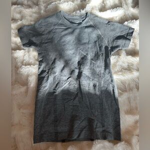 Gray Short Sleeve Athletic Shirt